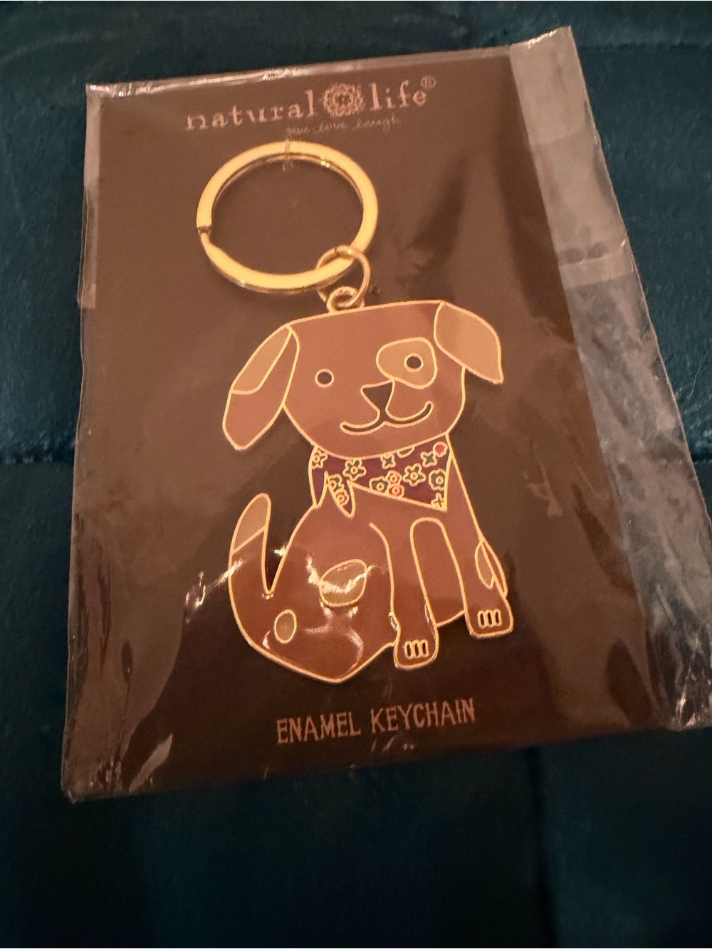NATURAL LIFE ENAMEL DOG  KEYCHAIN